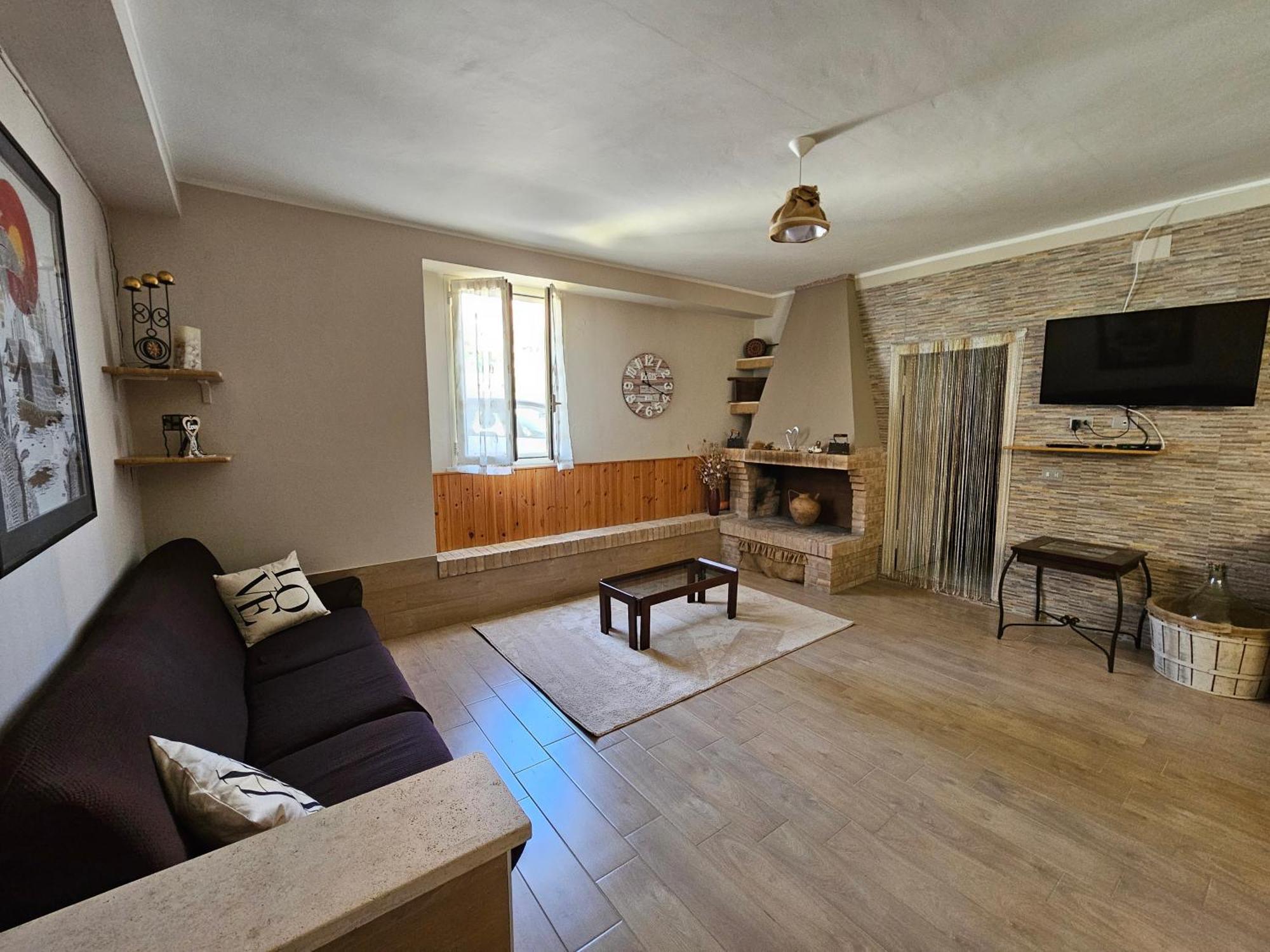 The Lover House Terni Esterno foto